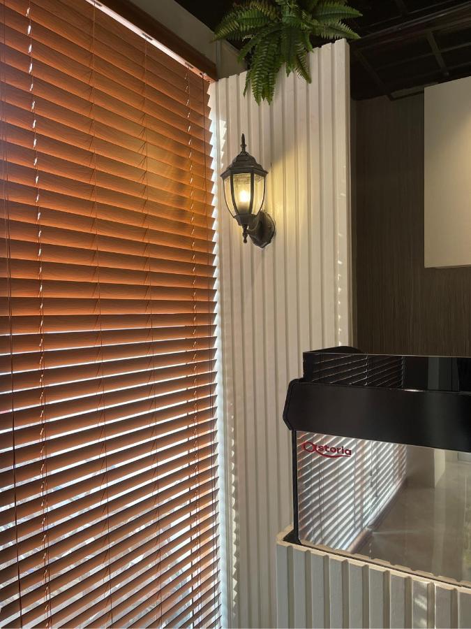 Airo Suites Makati Pasay Eksteriør bilde