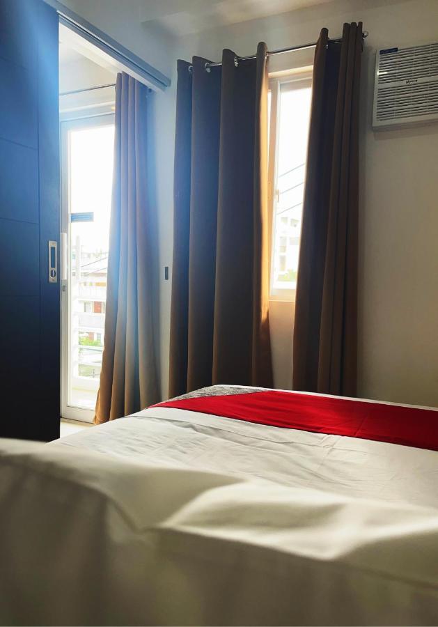 Airo Suites Makati Pasay Eksteriør bilde
