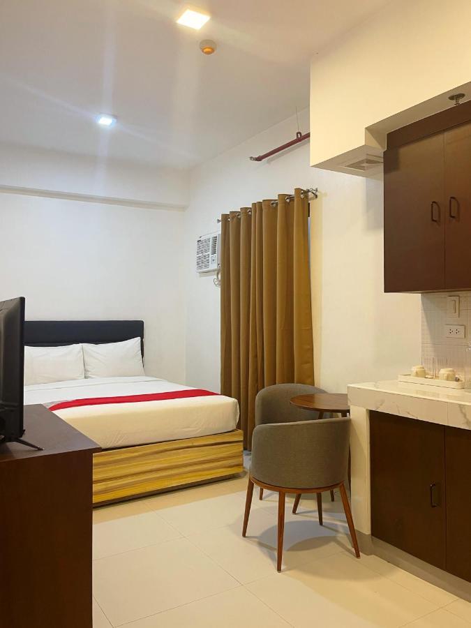 Airo Suites Makati Pasay Eksteriør bilde