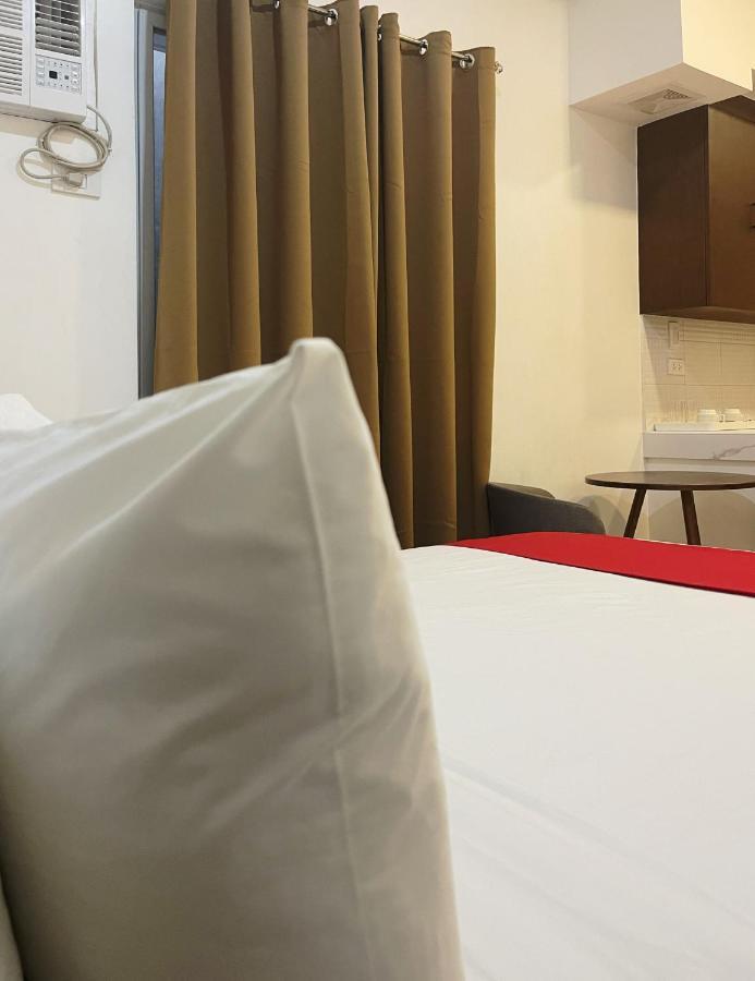 Airo Suites Makati Pasay Eksteriør bilde